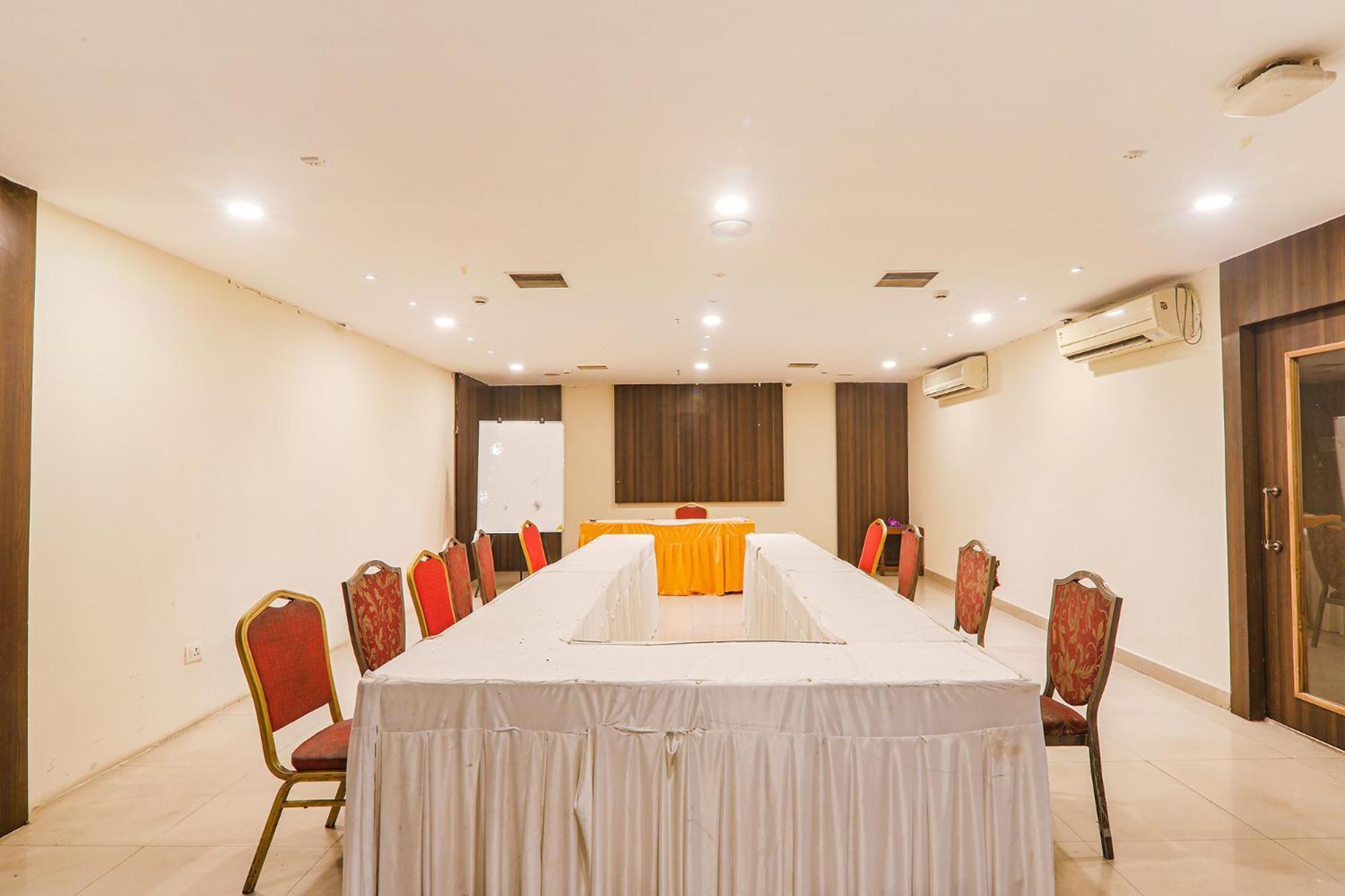 Fabhotel Prime The Continental Lucknow Exterior foto